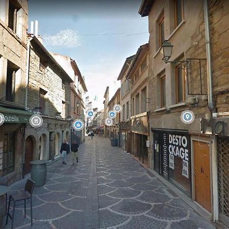 Martyrs , Coeur De Ville Сент-Этьен Экстерьер фото